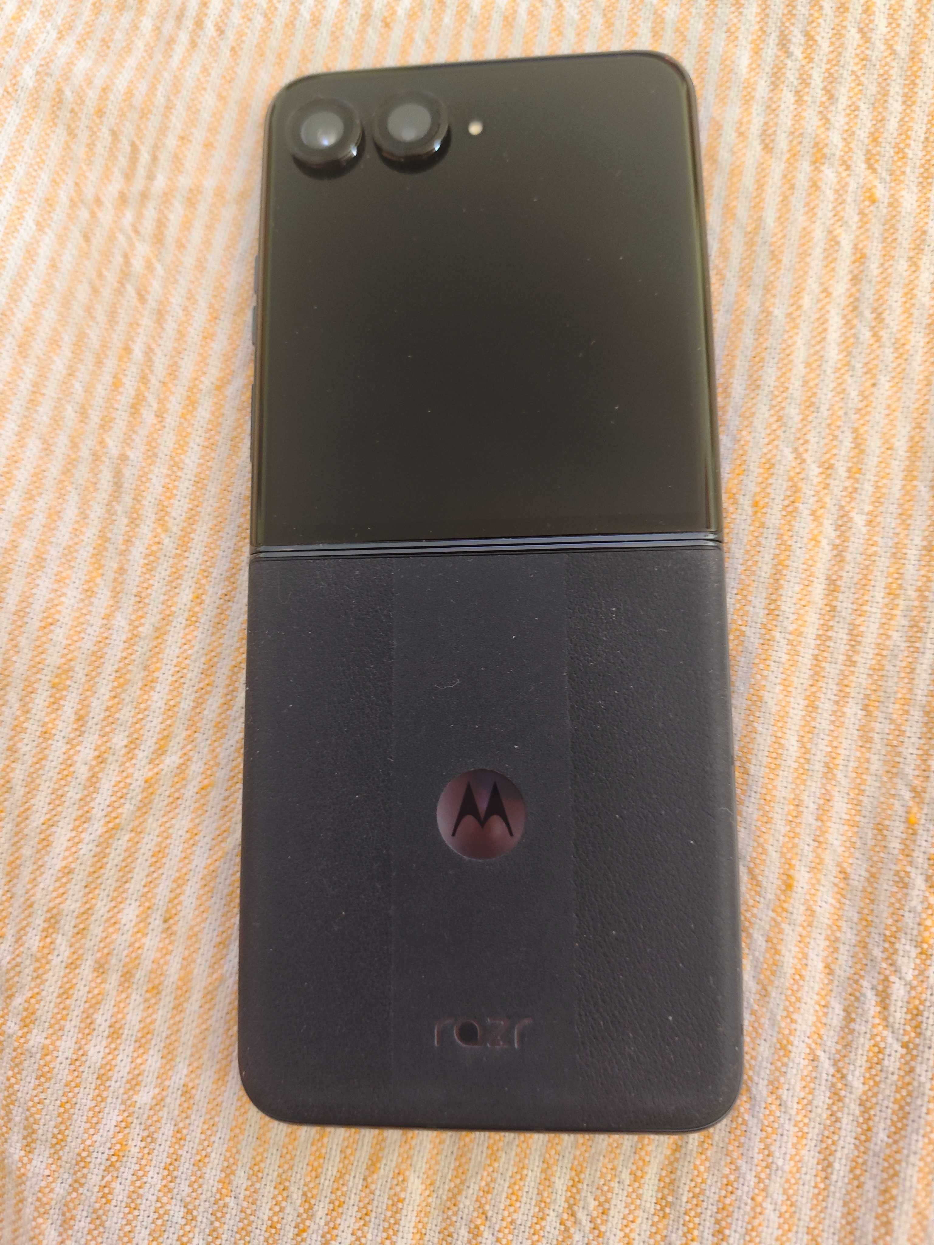 Motorola RAZR 50 Ultra 12/512