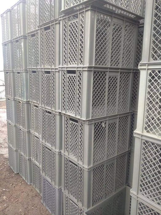 30 Cestos plástico semi novos com marca alimentar