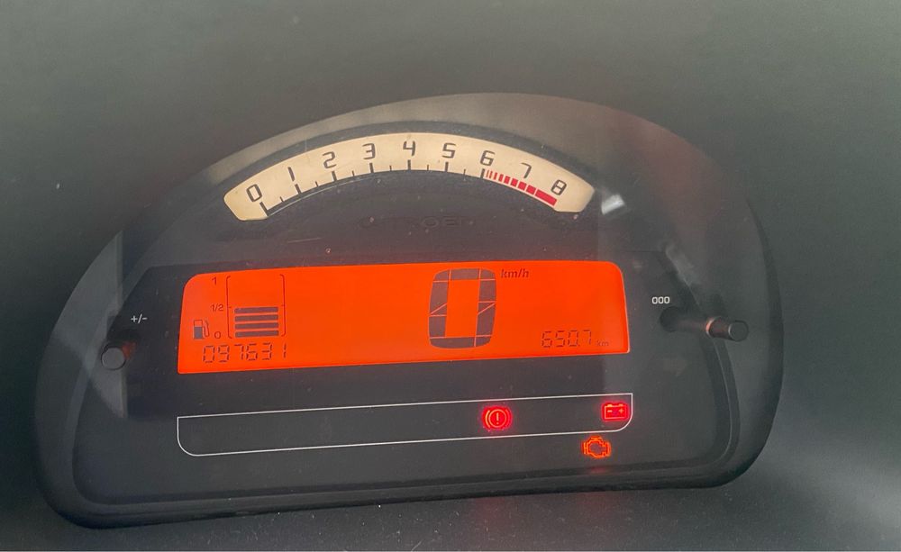 Citroën C2 1.1 ano 2008