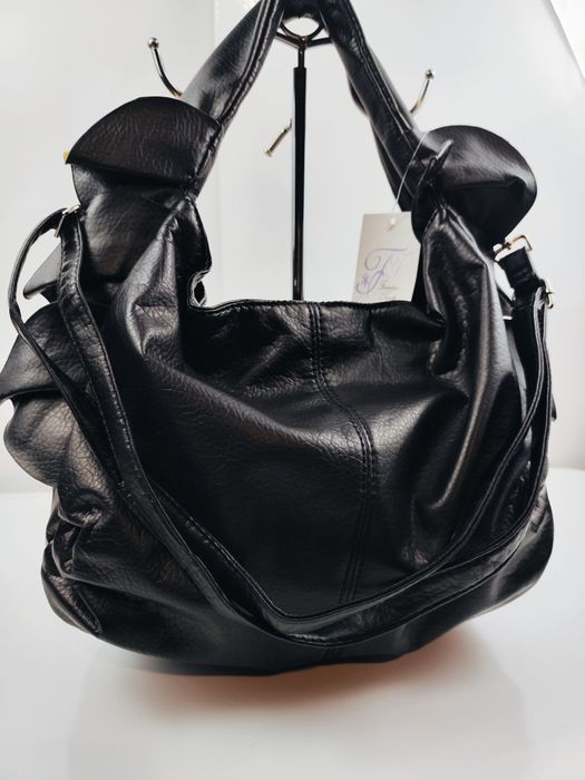 CZARNA TORBA NA RAMIĘ ekskluzywna, produkcji włoskiej florentina trade