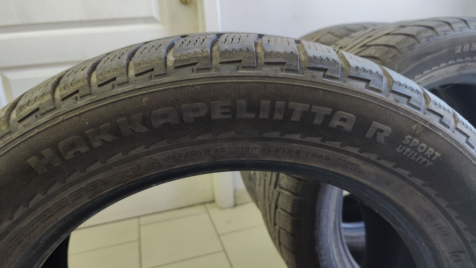 Nokian Hakkapelitta R