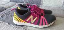 Buty New balance do biegania Response 1.0, rozmiar 39