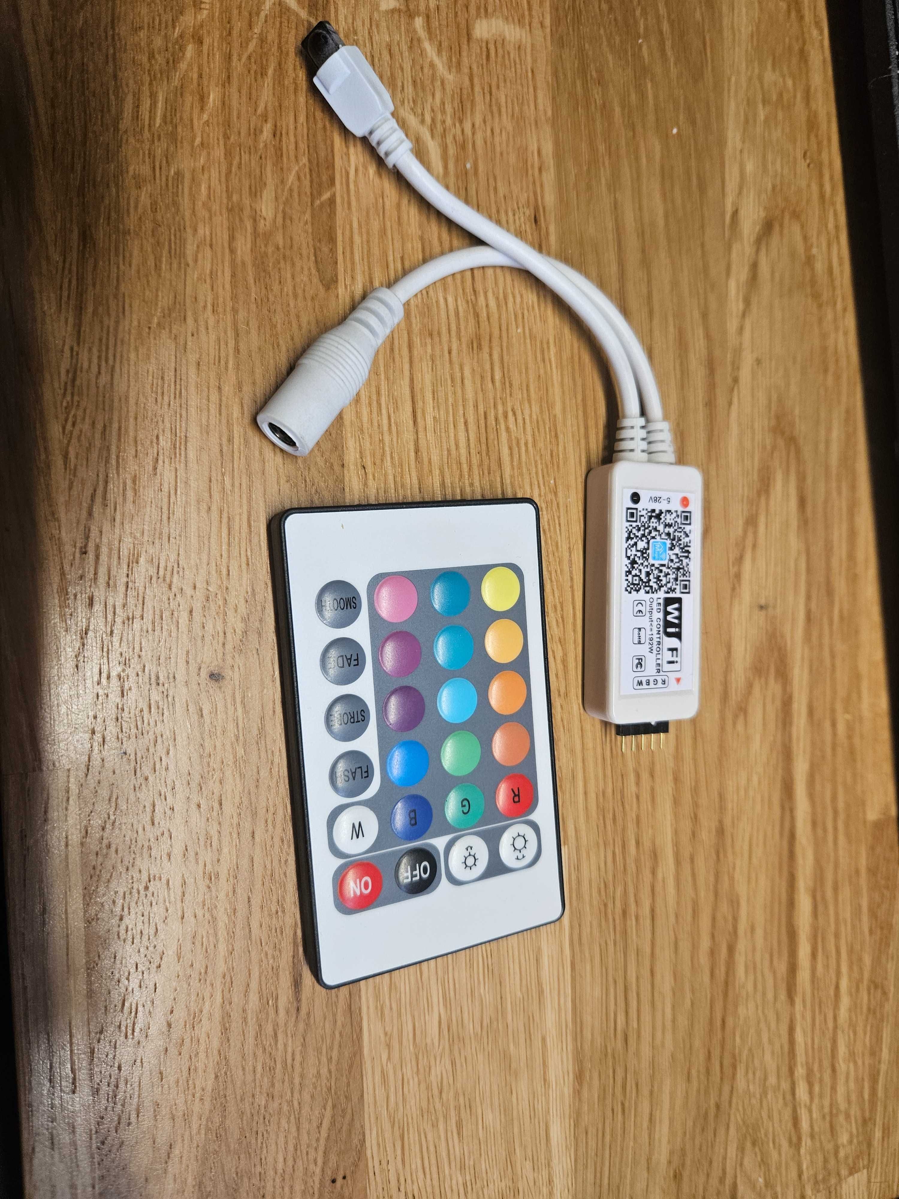 Kontroler oświetlenia LED RGBW wifi, sterowanie: smartfon lub pilot