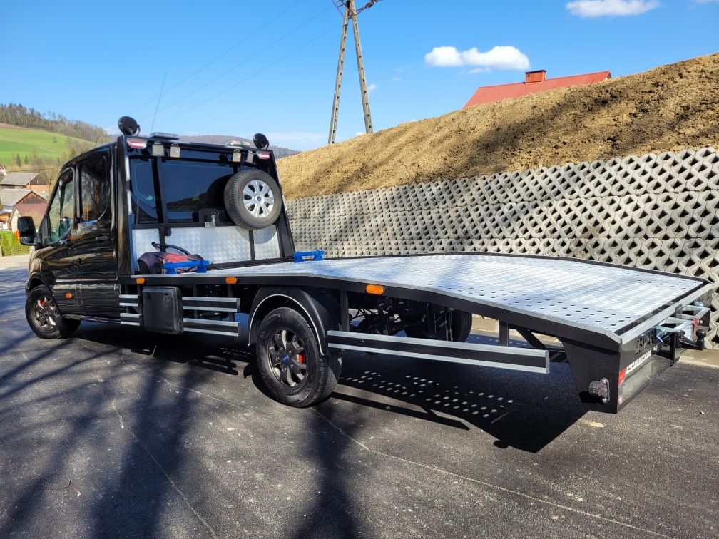 Autolaweta Ford Transit