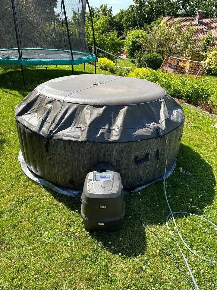 Basen jacuzzi Intex PureSpa Greywood dla 6 osób