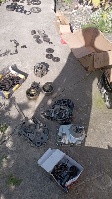 Альфа 72  продаєтся відам всі запчастини на фото з альфою