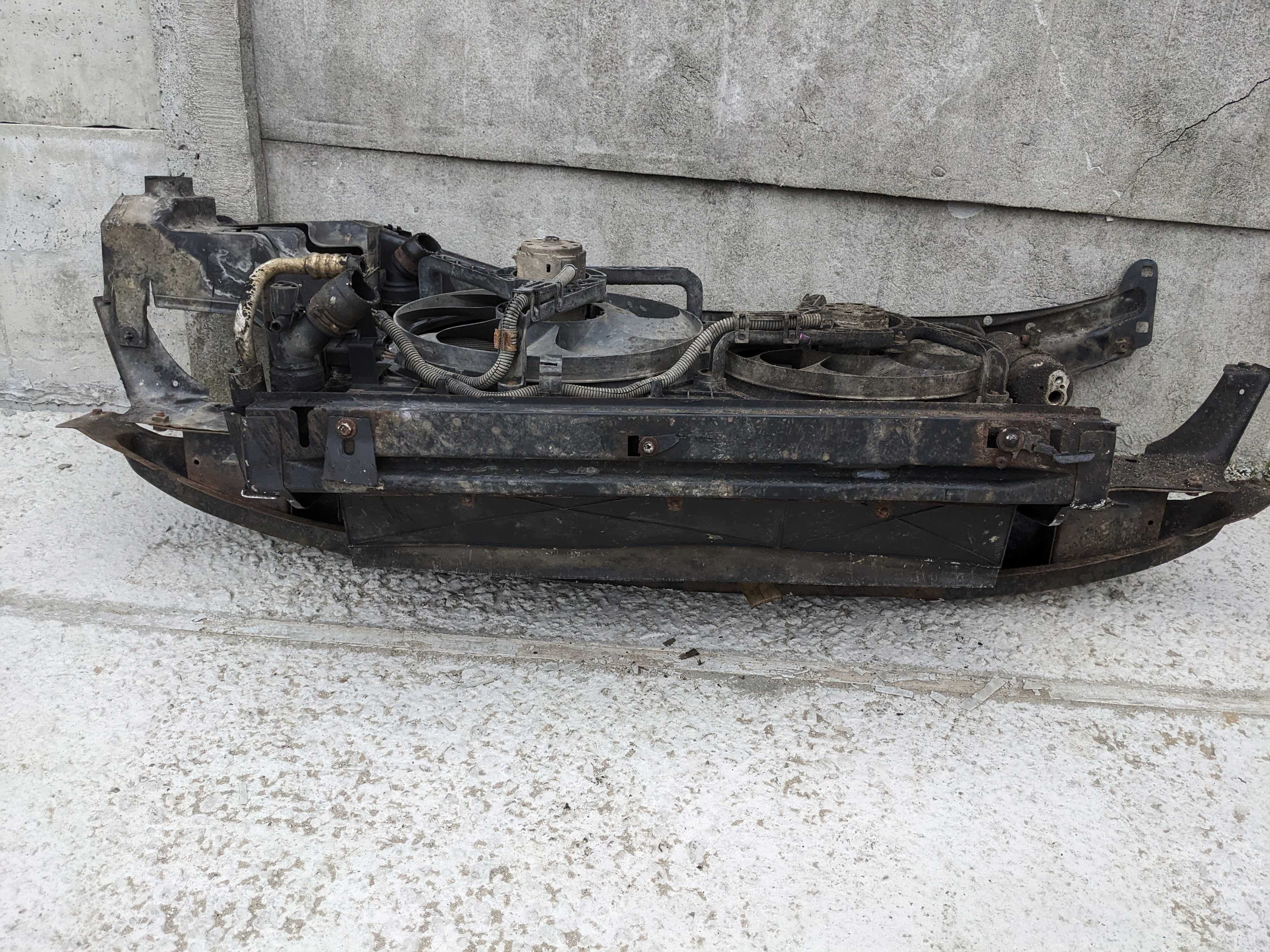 Seat Toledo II Leon I 1.9 TDI Pas Przedni Przód Chłodnice Wzmocnienie