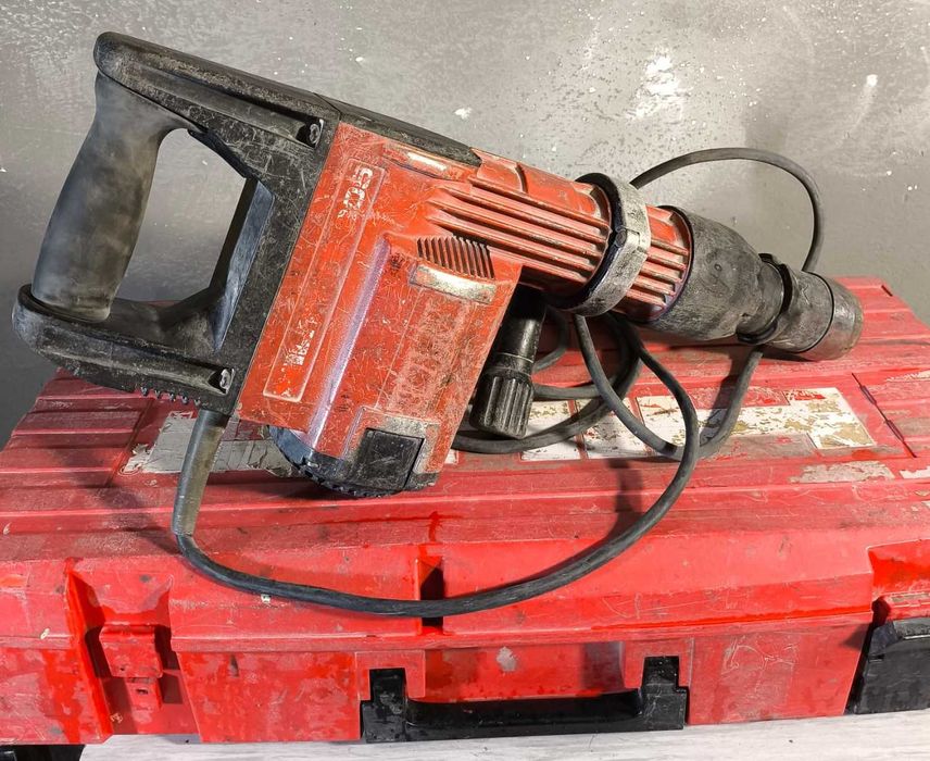 Młot wyburzeniowy Hilti TE 805