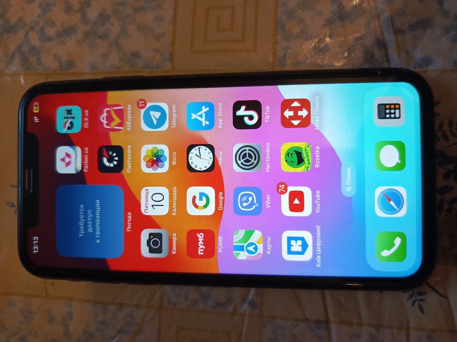 Продам  Айфон 11