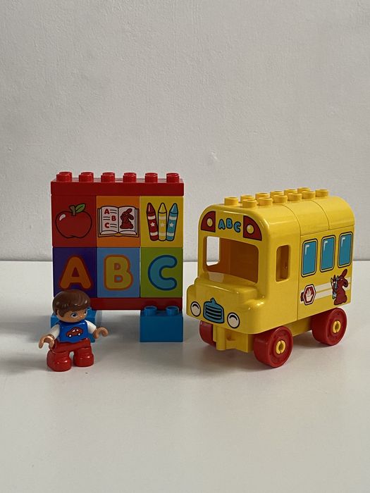 Lego duplo szkolny autobus - kompletny zestaw (używany)