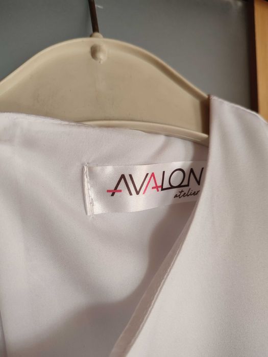 Sukienka komunijna 140-152 cm AVALON