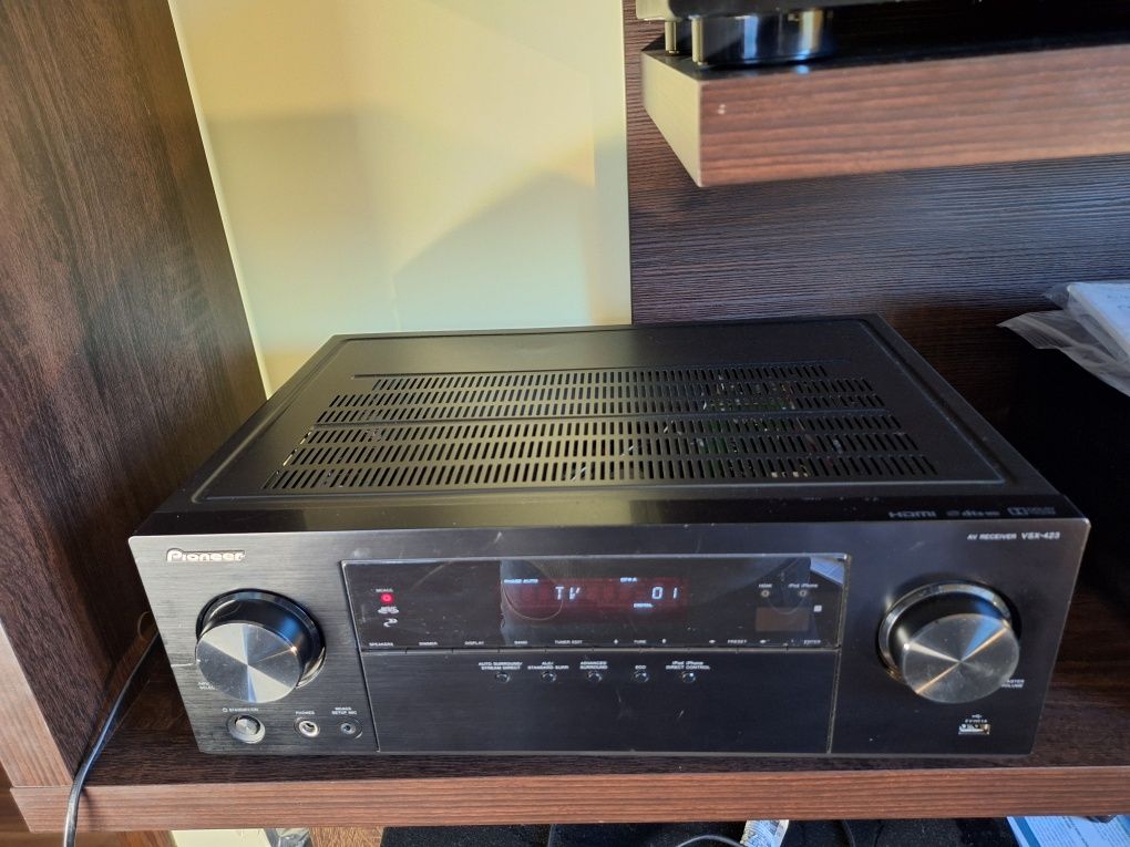 Amplituner  4k Pioneer vsx-423