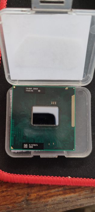 Процесор Intel Core i7 2640M