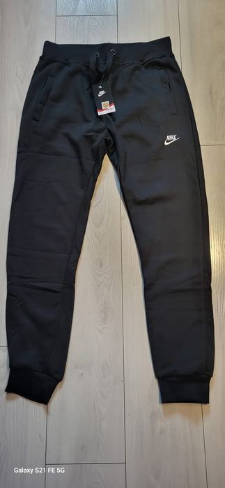 Spodnie dresowe Nike rozmiar M