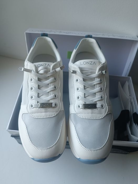 Кросівки Lonza 39р