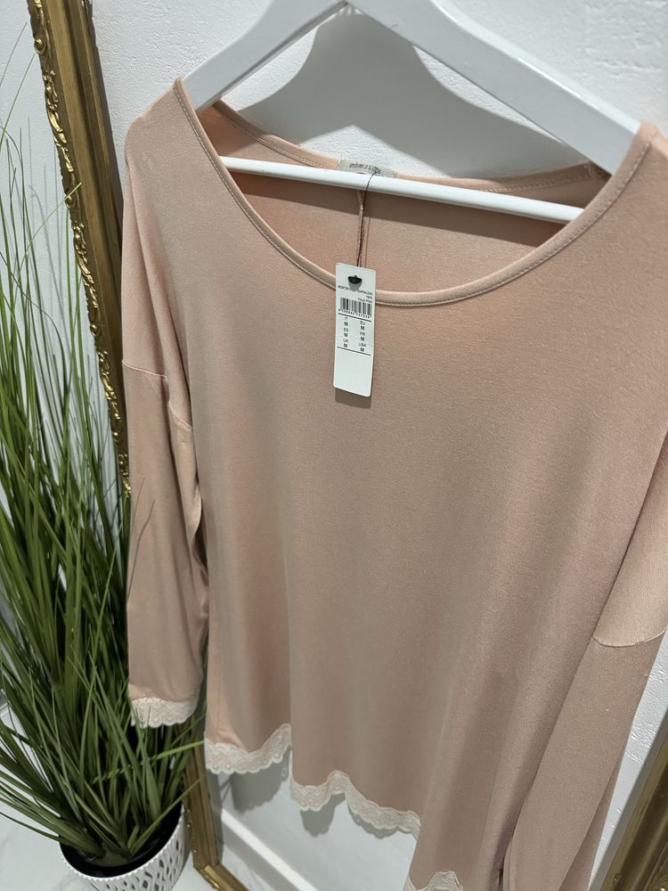 Wiskoza 95%. Intimissimi M/38 bluzka nowa (z metką) bardzo wygodna
