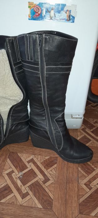 Сапоги женские кожаные.