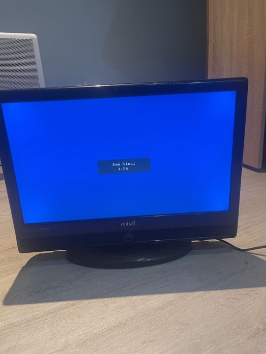Televisão Mitsai pequena