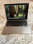 Apple MacBook Air 13” M1 8GB RAM / 256GB