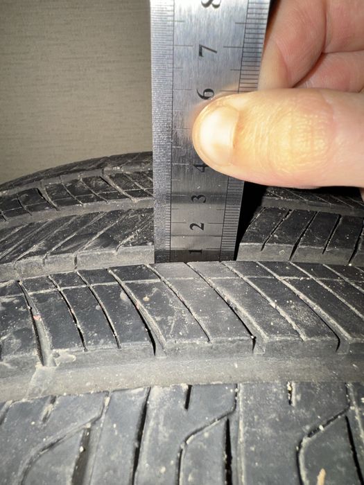 Шини Hankook ventus s1 as 235/45R18 4шт.
