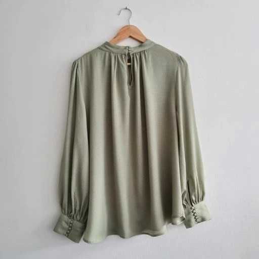 Miętowa zielona elegancka bluzka XL H&M 46 plus size luźna