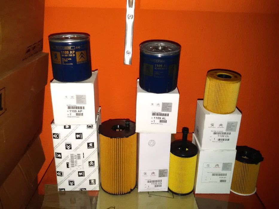 Total  0w-20 // 0w-30 // 5w-30 // 5w-40 // 10w-40 // 75w-80 // LHM