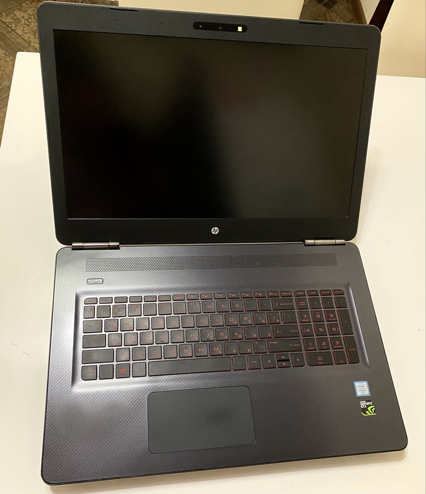 Большой 17 дюймов игровой hp omen gtx 1070 16 озу ssd 8 ядер