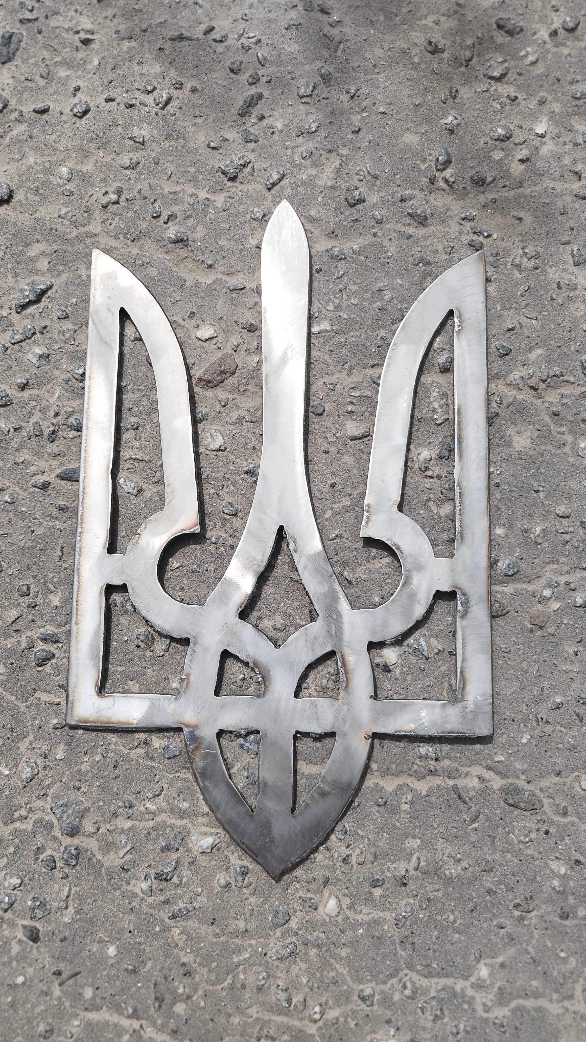 Герб України з нержавійки Тризуб