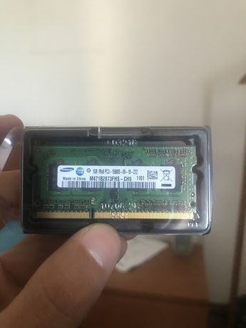 Vendo Memória Ram Samsung 1Gb PC3- 10600S