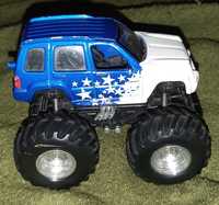 Продам внедорожник джип Maisto Earth Shockers, Maisto Liberty Jeep