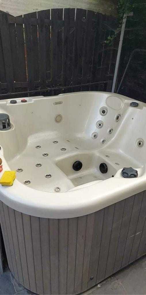 Jacuzzi całoroczne