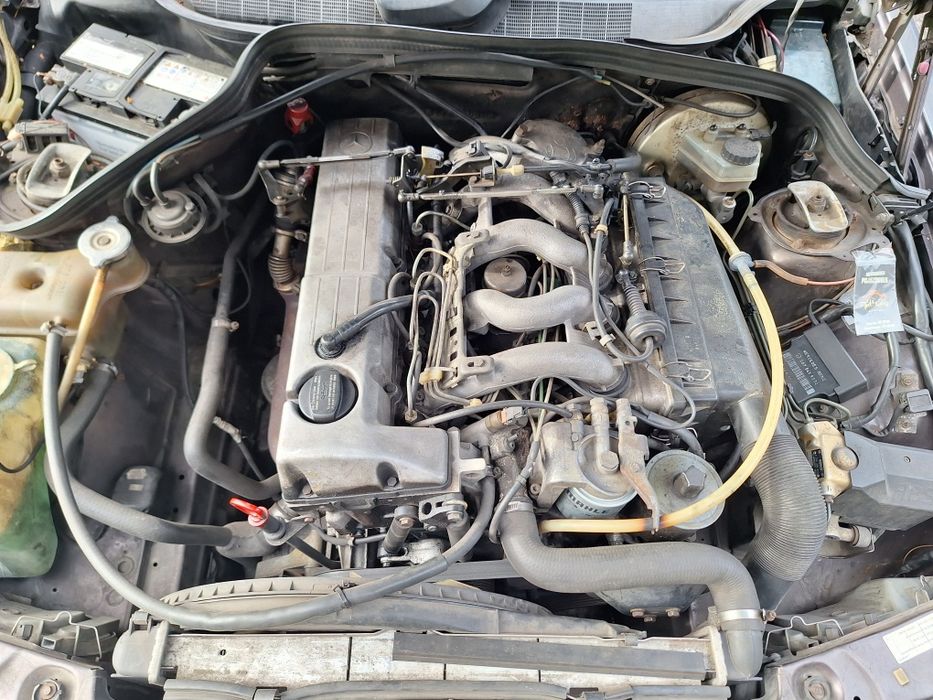 Mercedes W201 190-tka 250D + automat!