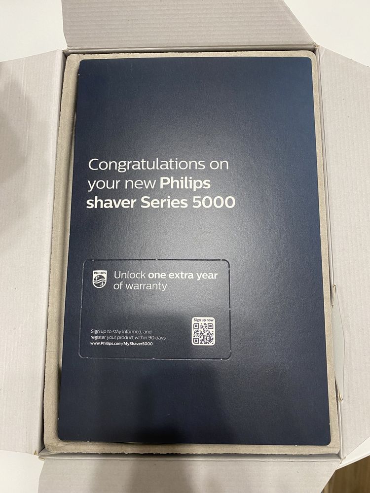 Електробритва Philips series 5000