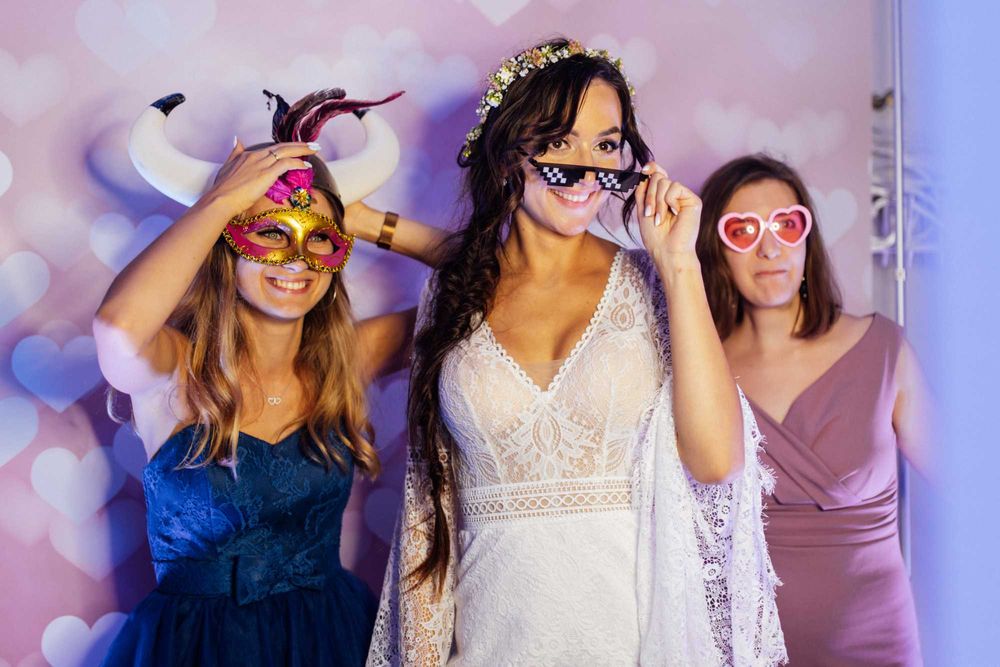 Ciężki dym/ Fotobudka/ 360/ Fotolustro / Fontanny iskier/ Napis Miłość