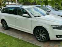 Skoda Oktavia автомат Laurin&Klement