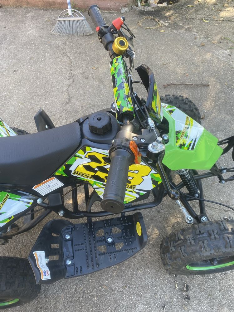 Mini Moto4 a gasolina