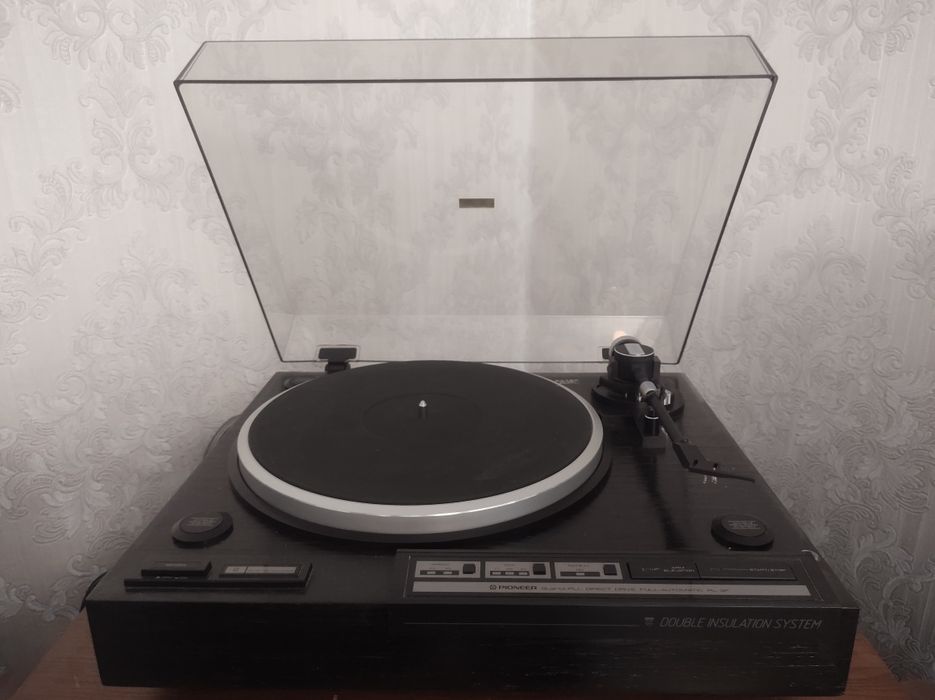 Проигрыватель pioneer pl-3f