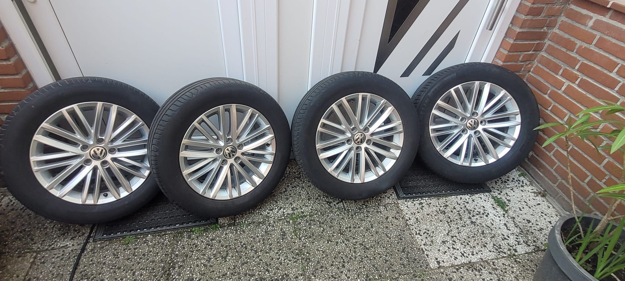 4x koła vw tiguan orginalne 17inch