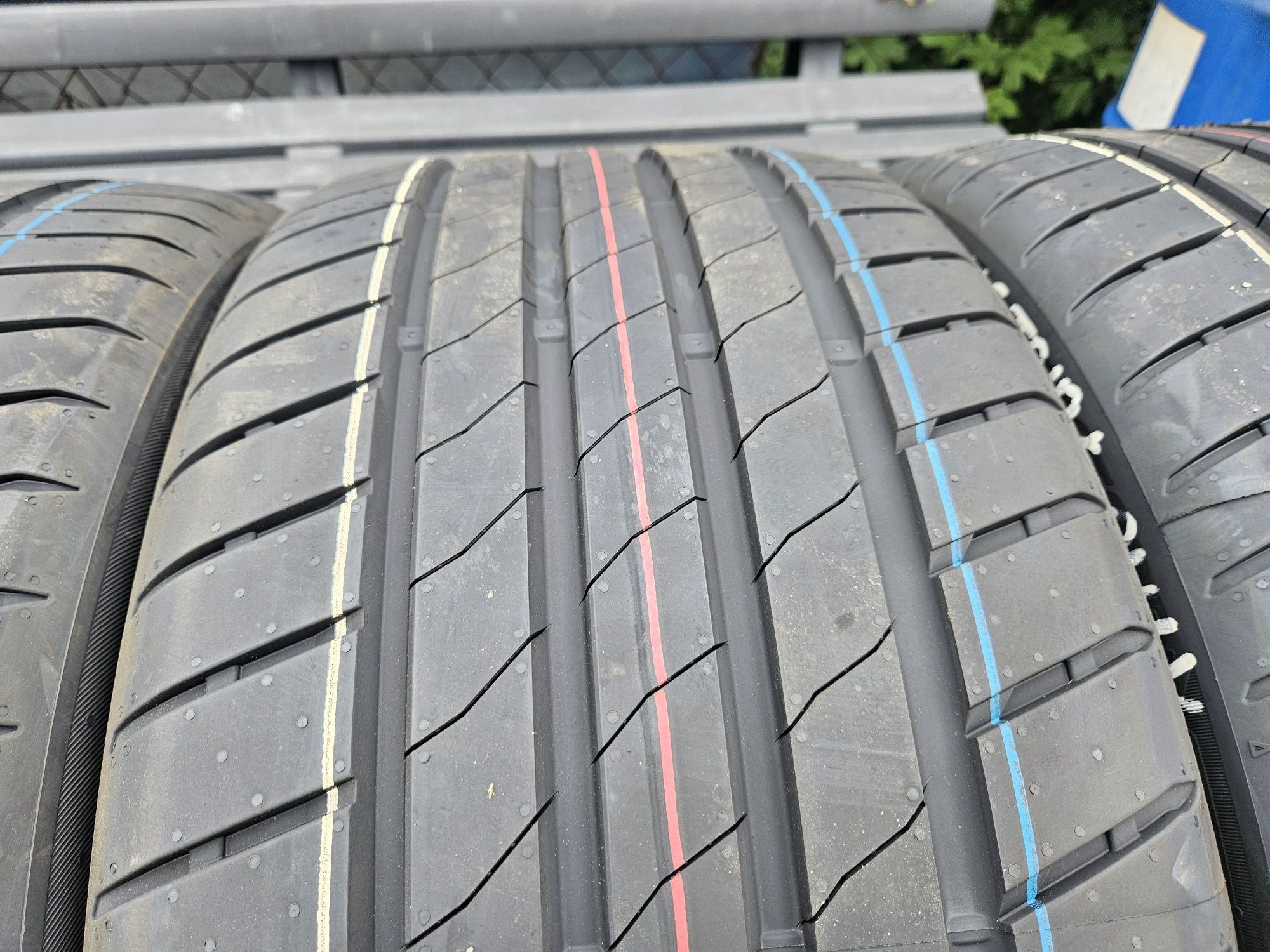 Opony letnie 265/35/21 Bridgestone potenza sport 2024