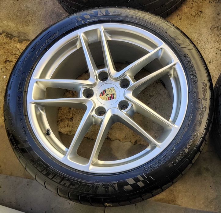 4 Jantes 19 polegadas originais Porsche + 4 Pneus