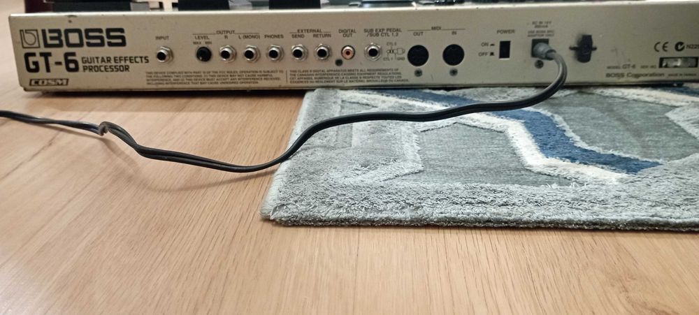 Pedaleira Boss GT-6 Guitarra