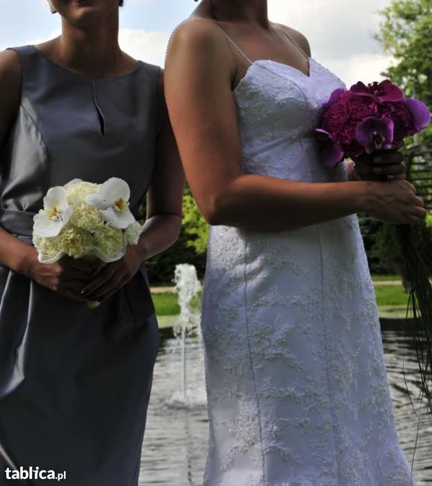 suknia ślubna cała z koronki w kształcie syreny rozmiar 38