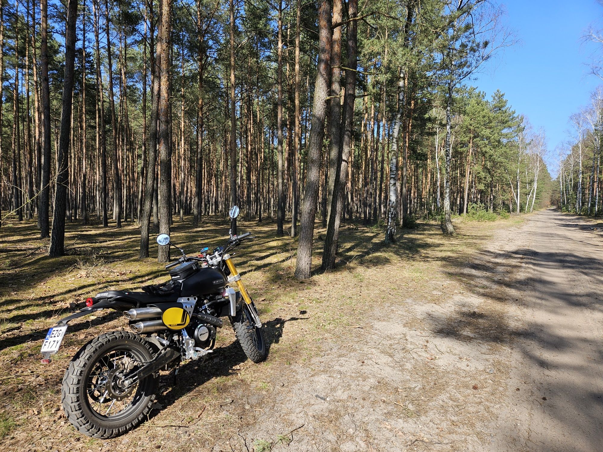 Fantic caballero scrambler 125ccm 2024