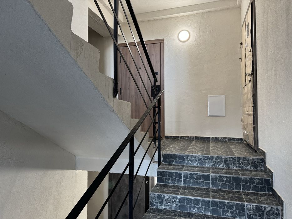 Продаж 2-к квартири в новобудові