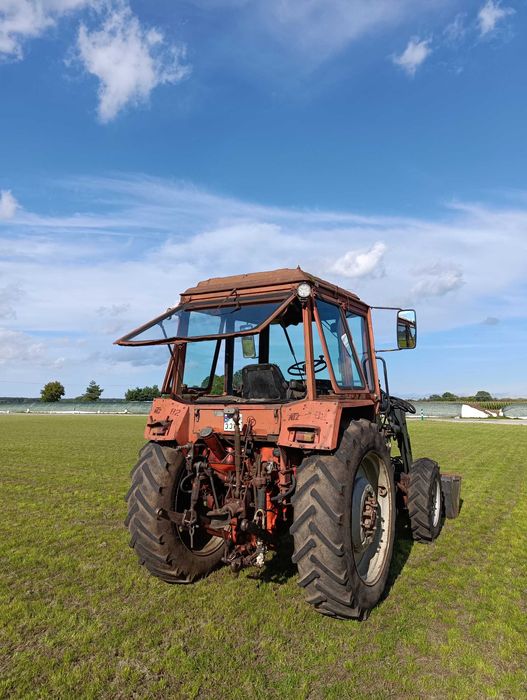 Ciągnik Belarus MTZ 82