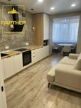 Продам 1 кімнатну квартиру в центрі
