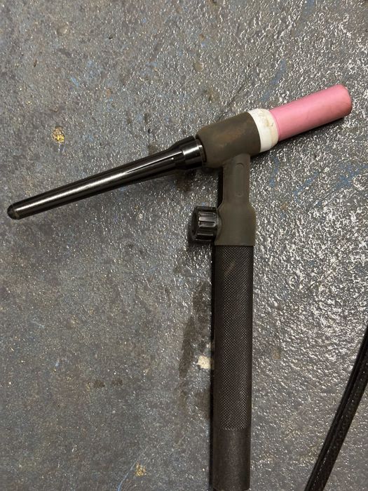 Uchwyt spawalniczy TIG LIFT z zaworkiem 17V butla Argon WTYK MAŁY SK25
