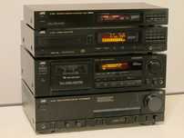 Музыкальный центр  Hi-Fi класса  JVC AX-555