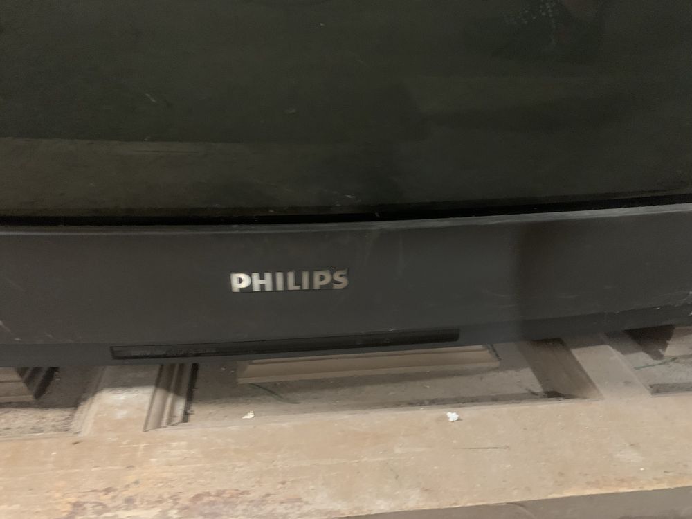 Телевизор Philips 33PT9101/58