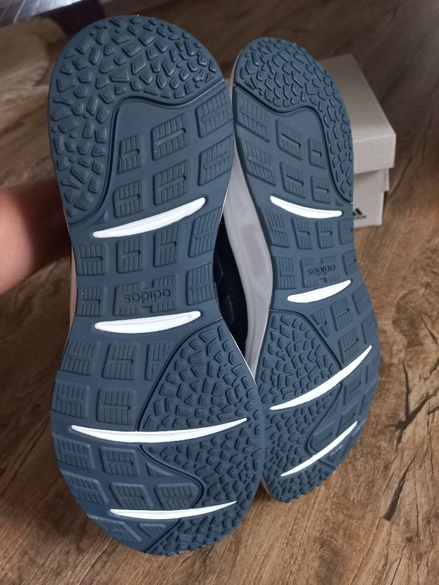 Кросівки Adidas SHOWTHEWAY 2.0 розмір 46 в см 29.5